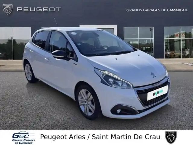 Peugeot 208 puretech 82ch s&amp;s bvm5 — photo 3