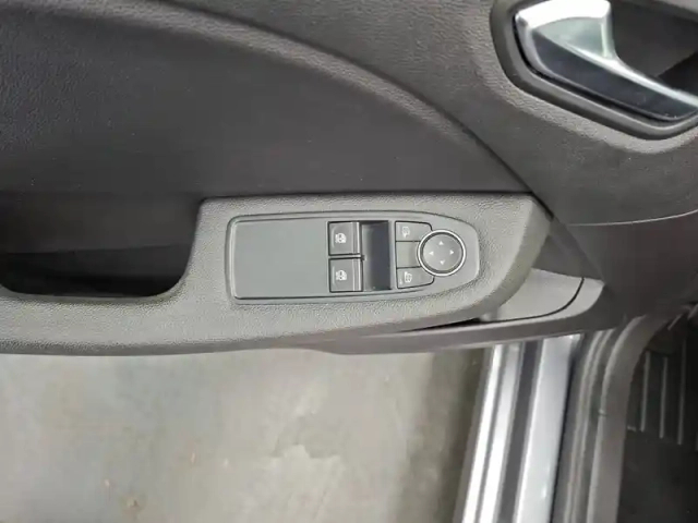 Renault Clio tce 90 — photo 27