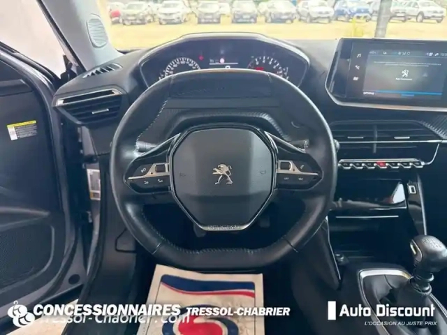 Peugeot 2008 puretech 130 s&amp;s bvm6 allure — photo 12