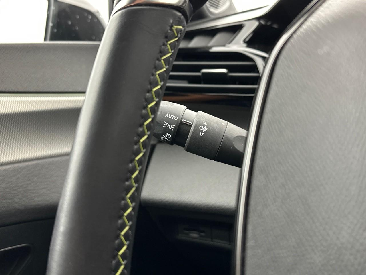 Peugeot 308 sw puretech 130ch s&s eat8 gt — photo 19