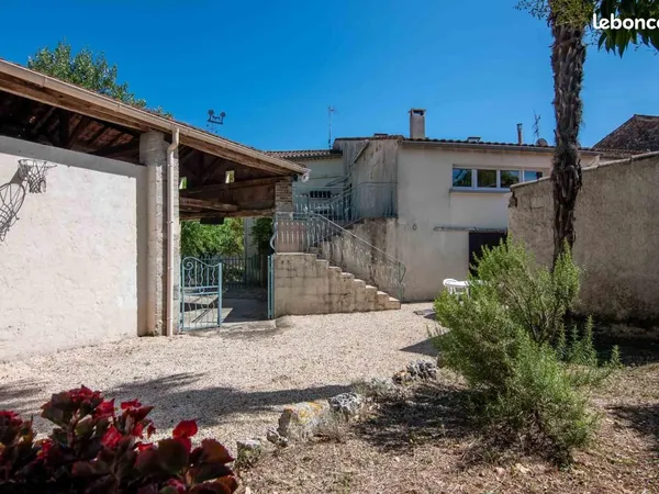 Maison 7 pièces 161 m²