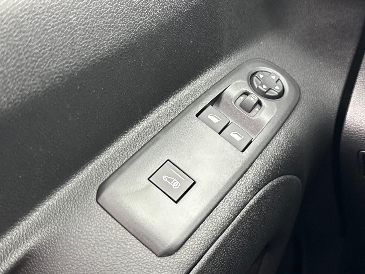 Citroën Berlingo van m diesel 100 ch manuelle — photo 15