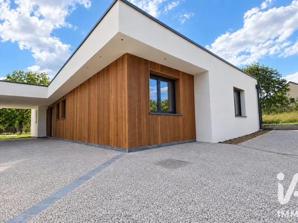 Maison 5 pièces 140 m²