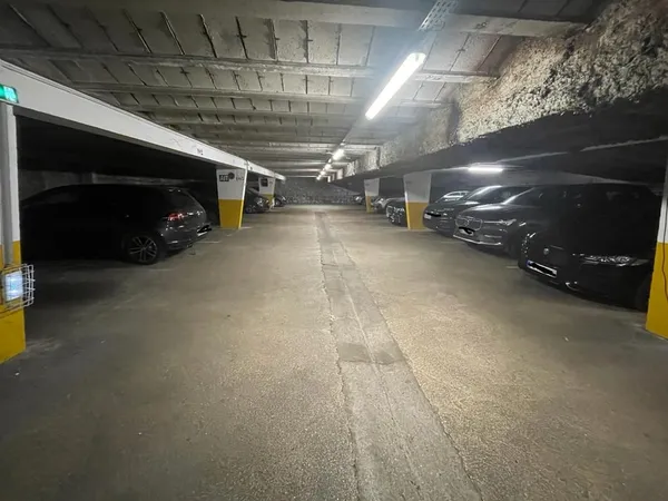 Place de parking quartier Trocadéro