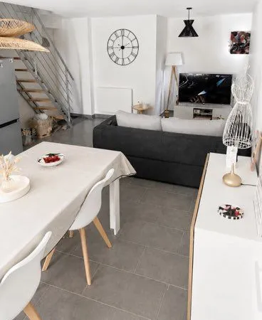 🏡 Duplex avec garage et cave - Saint-Didier-sous-Riverie
