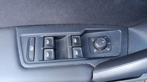 Volkswagen Tiguan 1.5 TSI 150.0 - Confortline Business – 2021 – 95334 km – Essence – Boîte Automatique — photo 23