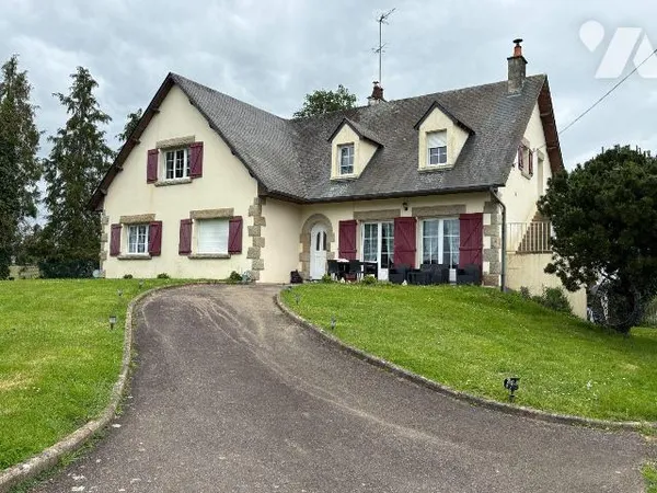 Maison 6 pièces 237 m²