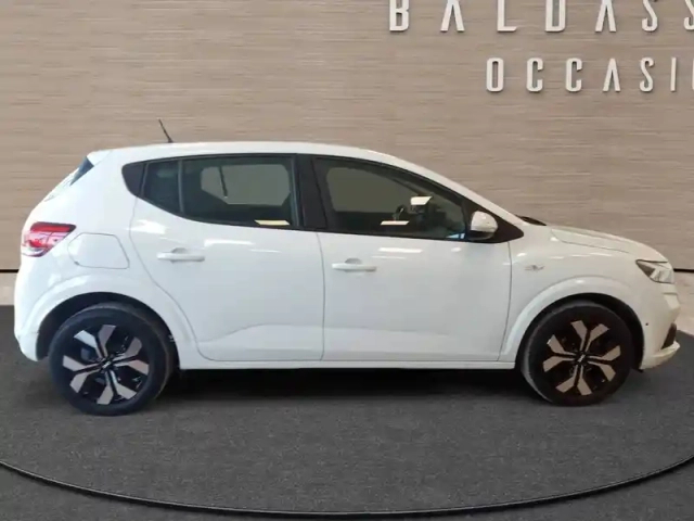 Dacia Sandero tce 90 cvt — photo 6