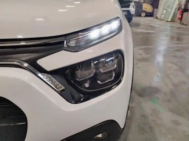 Citroën C3 puretech 83 s&amp;s bvm5 shine — photo 14