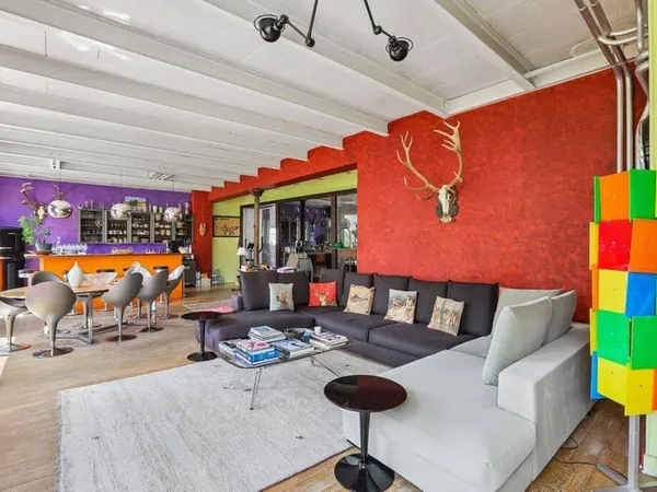 Loft 5 pièces 142 m²
