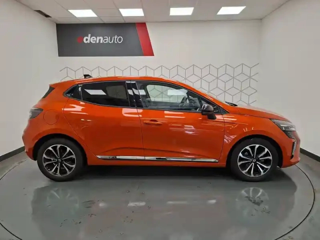 Renault Clio tce 90 ch gsr2 — photo 18