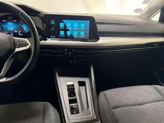 Volkswagen Golf 1.5 etsi opf 150 dsg7 life 1st — photo 10