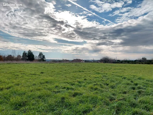 Terrain 1015 m² Saint-Georges-des-Agoûts