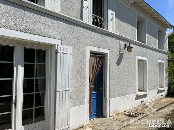 Maison 11 pièces 250 m²