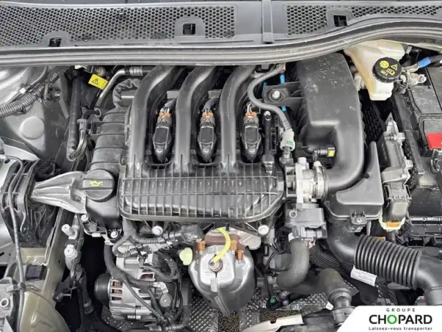 Peugeot 208 puretech 75 s&amp;s bvm5 — photo 100