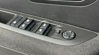 Peugeot 208 1.2 PureTech 100ch S&S Style 118g — photo 19