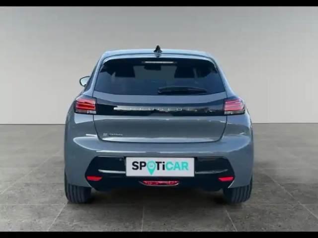 Peugeot 208 e- 136ch allure — photo 4