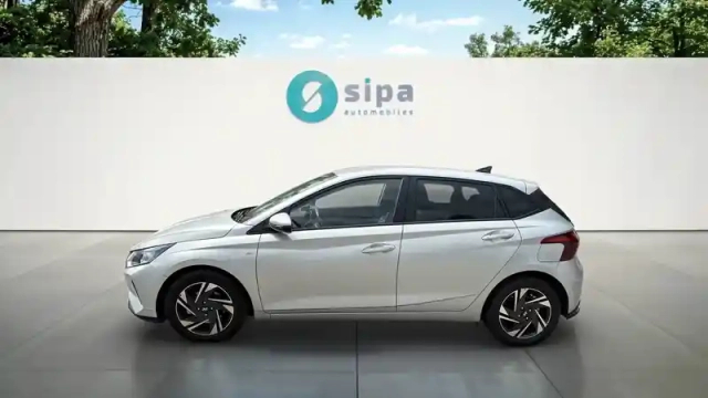 Hyundai I20 1.0 t-gdi 100 dct-7 hybrid 48v — photo 2