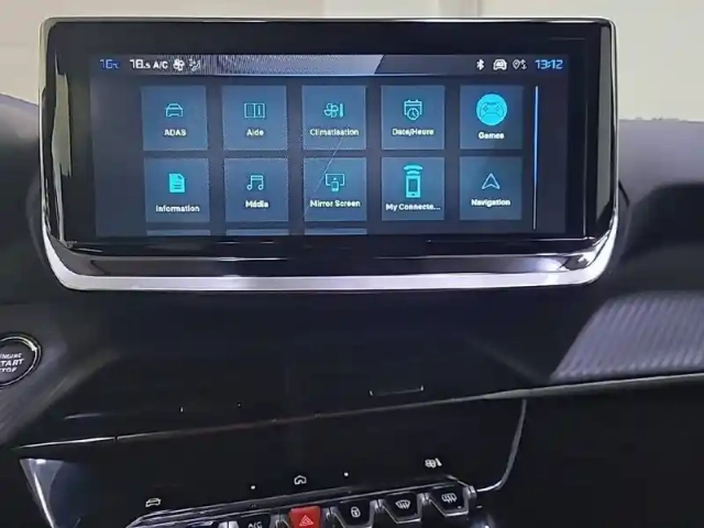 Peugeot 2008 hybrid 145 e-dcs6 — photo 113