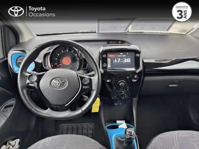 Toyota Aygo 1.0 vvt-i 72ch x-trend 5p — photo 8