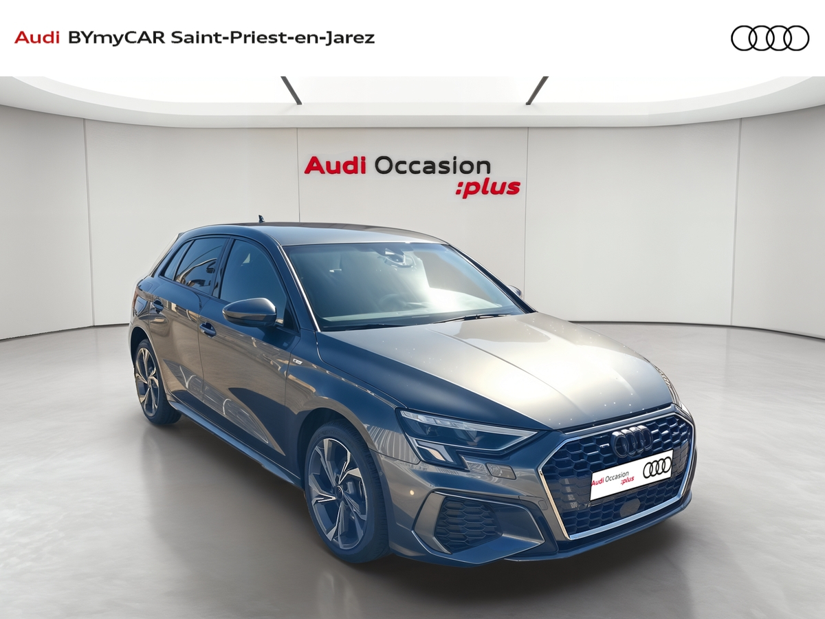 Audi A3 Sportback 40 TFSIe 204 S tronic 6 — photo 7