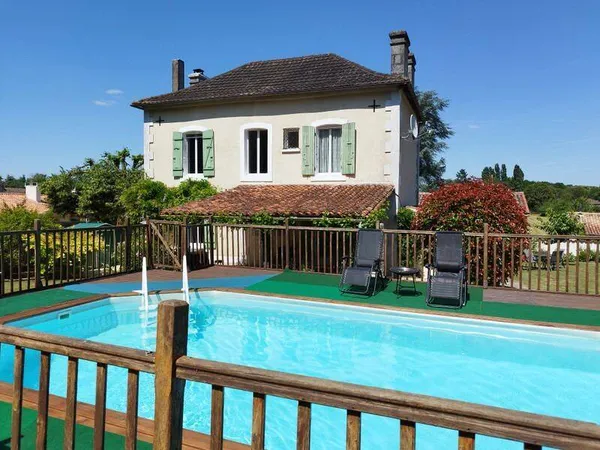 Maison 6 pièces 161 m²