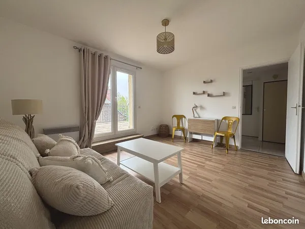 Studio 1 pièce 27 m²