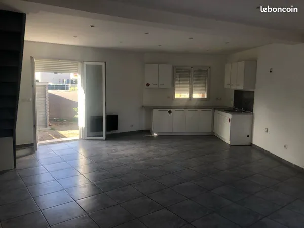 Maison Location Saint-Laurent-de-la-Salanque 3p 80m² 895€