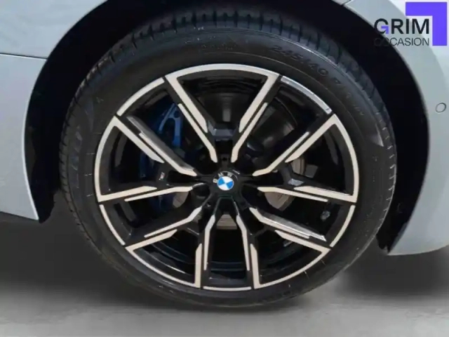 Bmw I4 edrive40 — photo 14