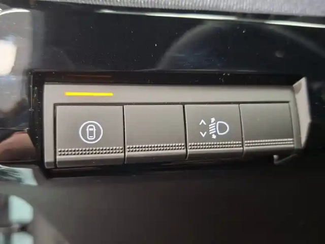 Renault 4 renault  e-tech electrique 150 ch autonomie confort — photo 79