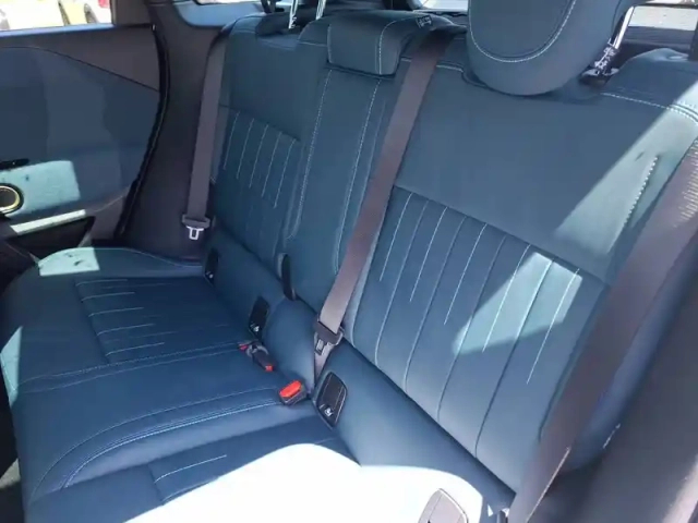 Mini Aceman se 218 ch — photo 23