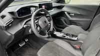 Peugeot 2008 1.2 Hybrid 145ch GT Exclusive e-DCS6 — photo 12