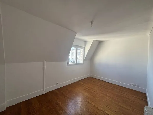 Studio 1 pièce 27 m²