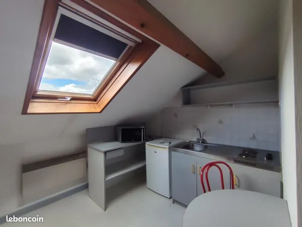 Studio 1 pièce 10 m²