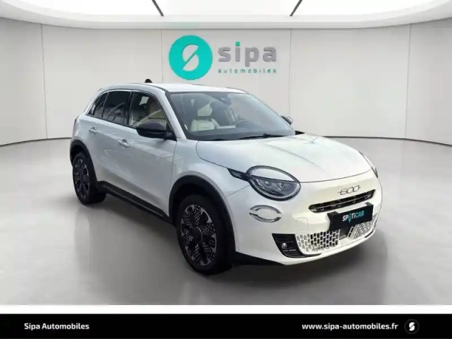 Fiat 600 t-gen 3 1.2 hybrid 110ch edct6 — photo 91