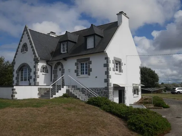 Maison 6 pièces 180 m²