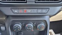 Dacia Sandero 1.0 TCe 90ch Stepway Confort -22 — photo 14