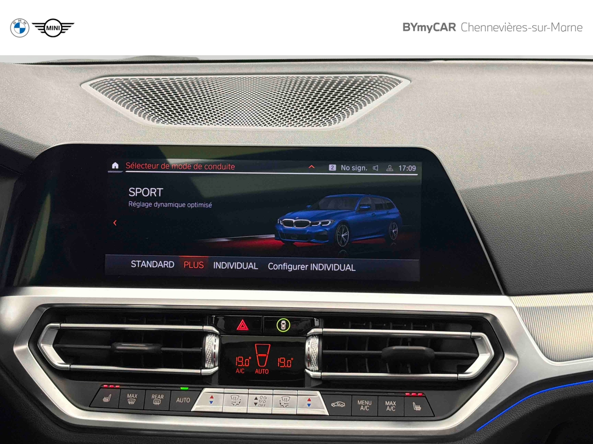 BMW Touring M340d xDrive 340 ch BVA8 — photo 26