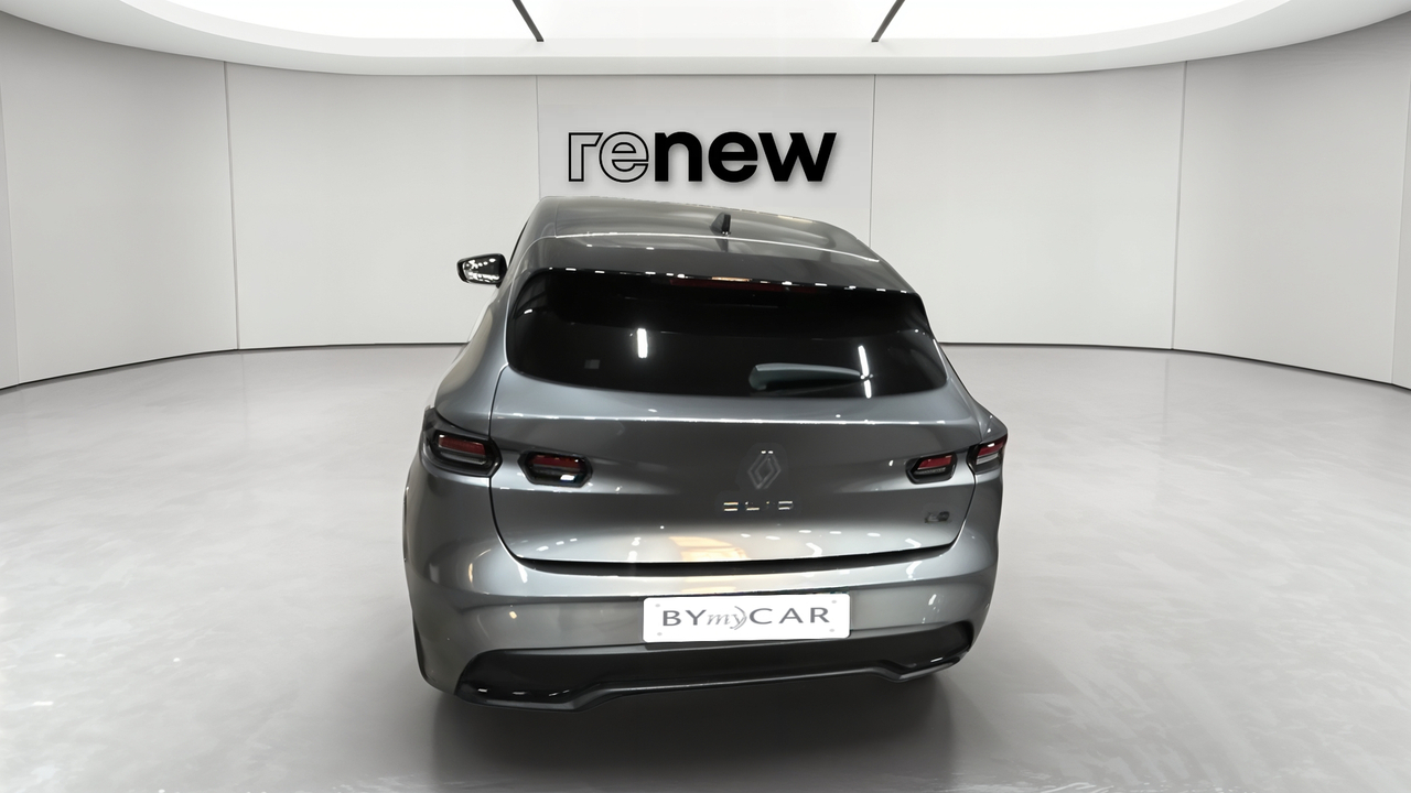 Renault Clio E-Tech full hybrid 160 ch — photo 4