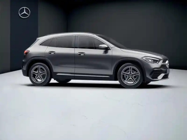 Mercedes Gla 200 d amg line — photo 8