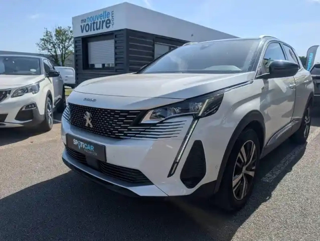 Peugeot 3008 puretech 130ch s&amp;s eat8 — photo 1