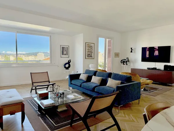 Appartement 5 pièces 127 m²