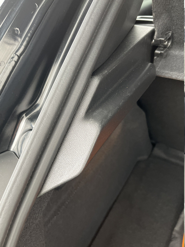 Peugeot 208 — photo 64