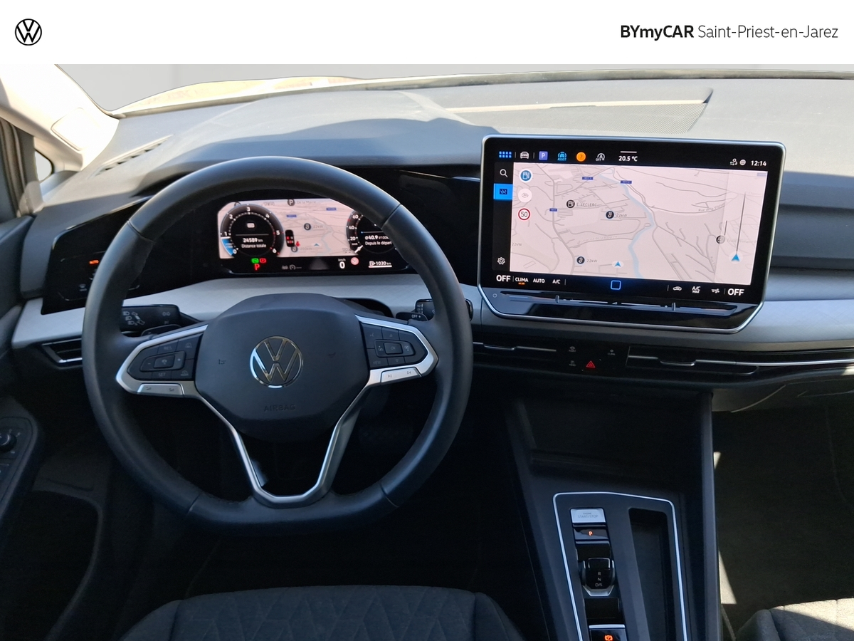 Volkswagen Golf 2.0 TDI 150 DSG7 — photo 9