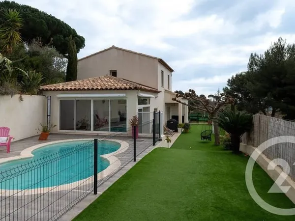 Maison 5 pièces 146 m²