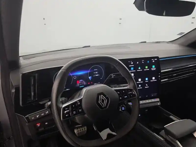 Renault Austral mild hybrid 160 auto — photo 77