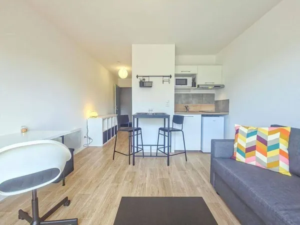 Studio 1 pièce 23 m²
