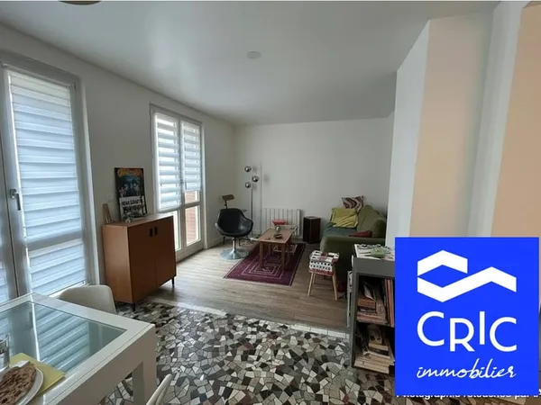 ST FRANCOIS - T2 - 42M2 - CELLIER - GRENIER