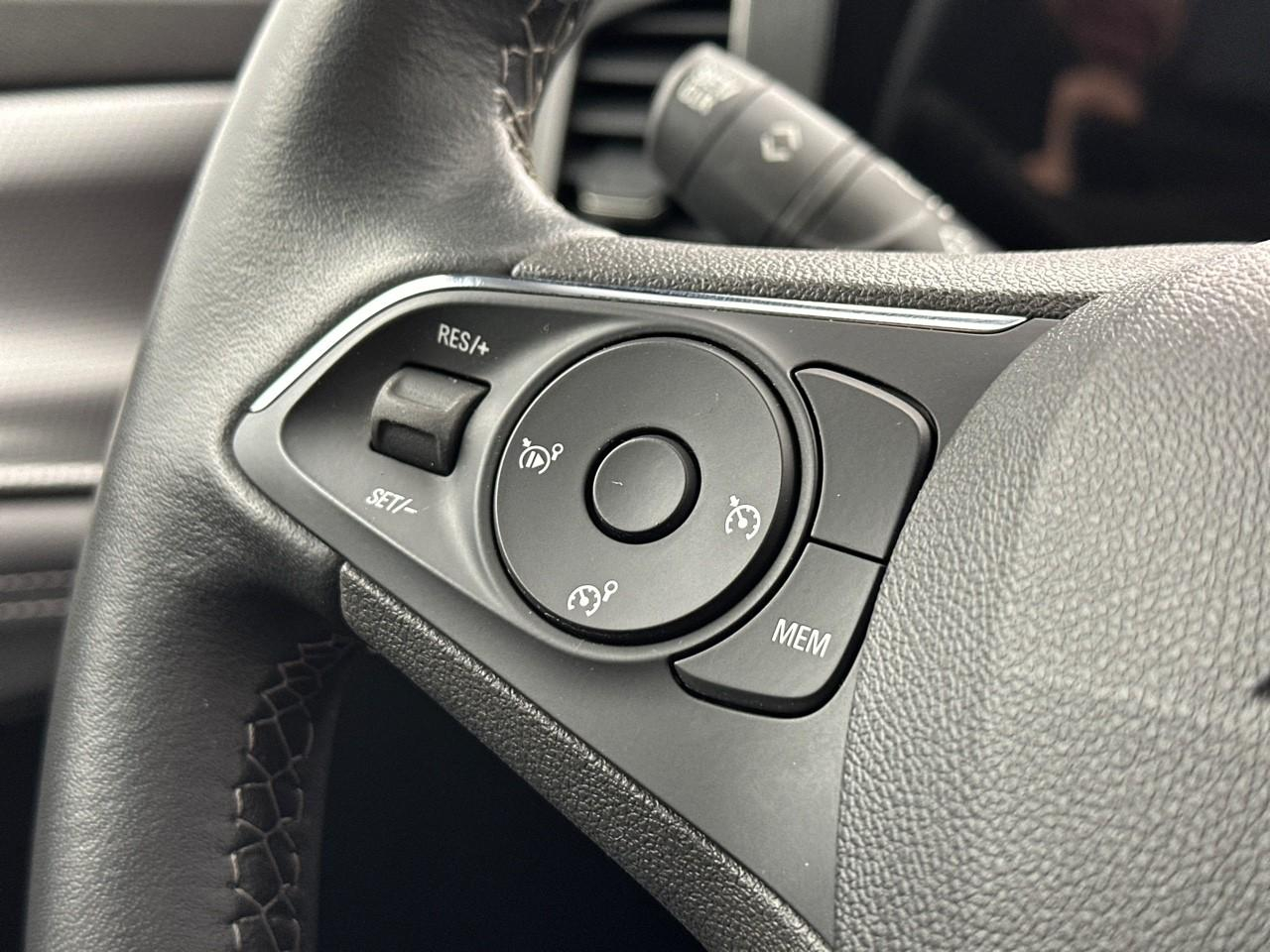 Opel Mokka electrique 136 ch & batterie 50 kwh elegance — photo 20