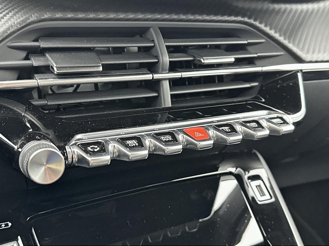 Peugeot 2008 puretech 100 s&s bvm6 allure — photo 26